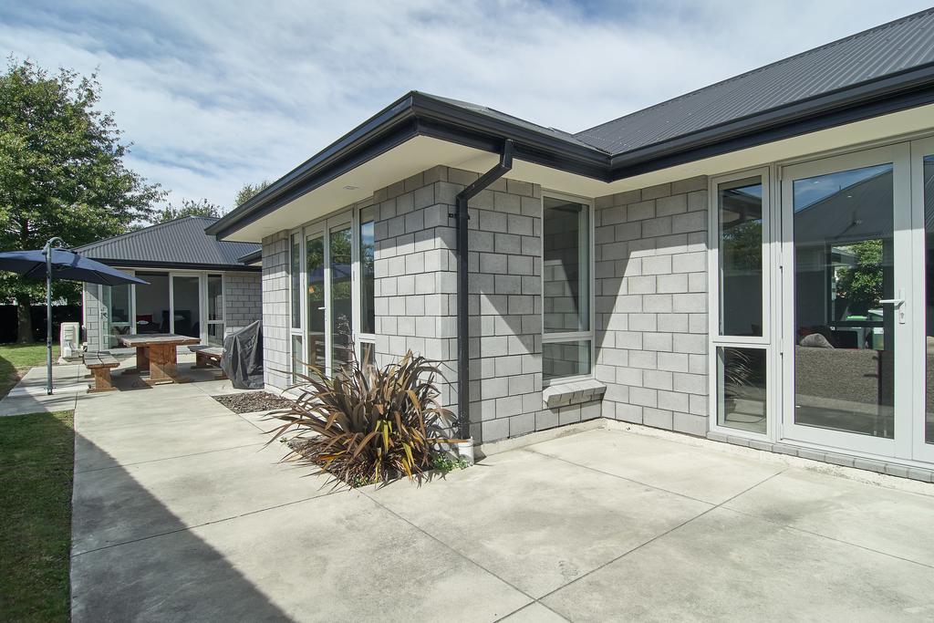 Ilam Villa - Christchurch Holiday Homes Luaran gambar
