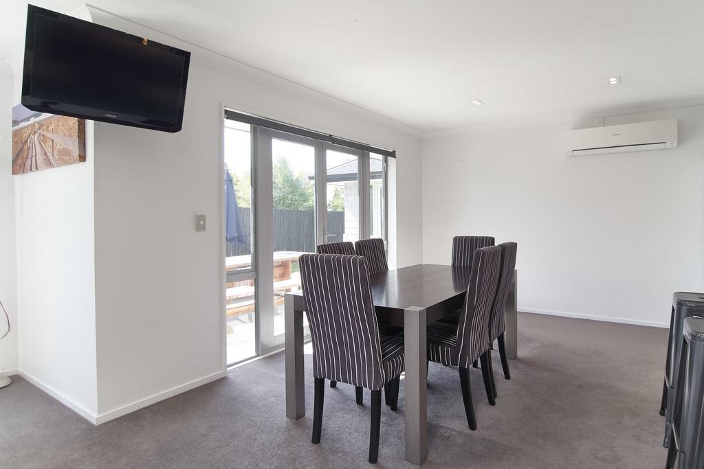 Ilam Villa - Christchurch Holiday Homes Luaran gambar