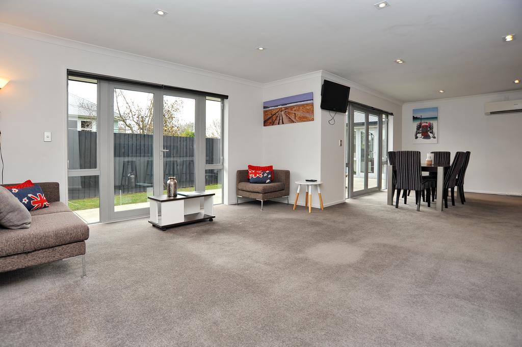 Ilam Villa - Christchurch Holiday Homes Luaran gambar