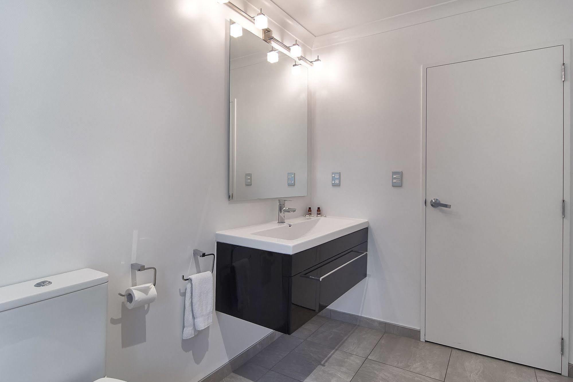 Ilam Villa - Christchurch Holiday Homes Luaran gambar