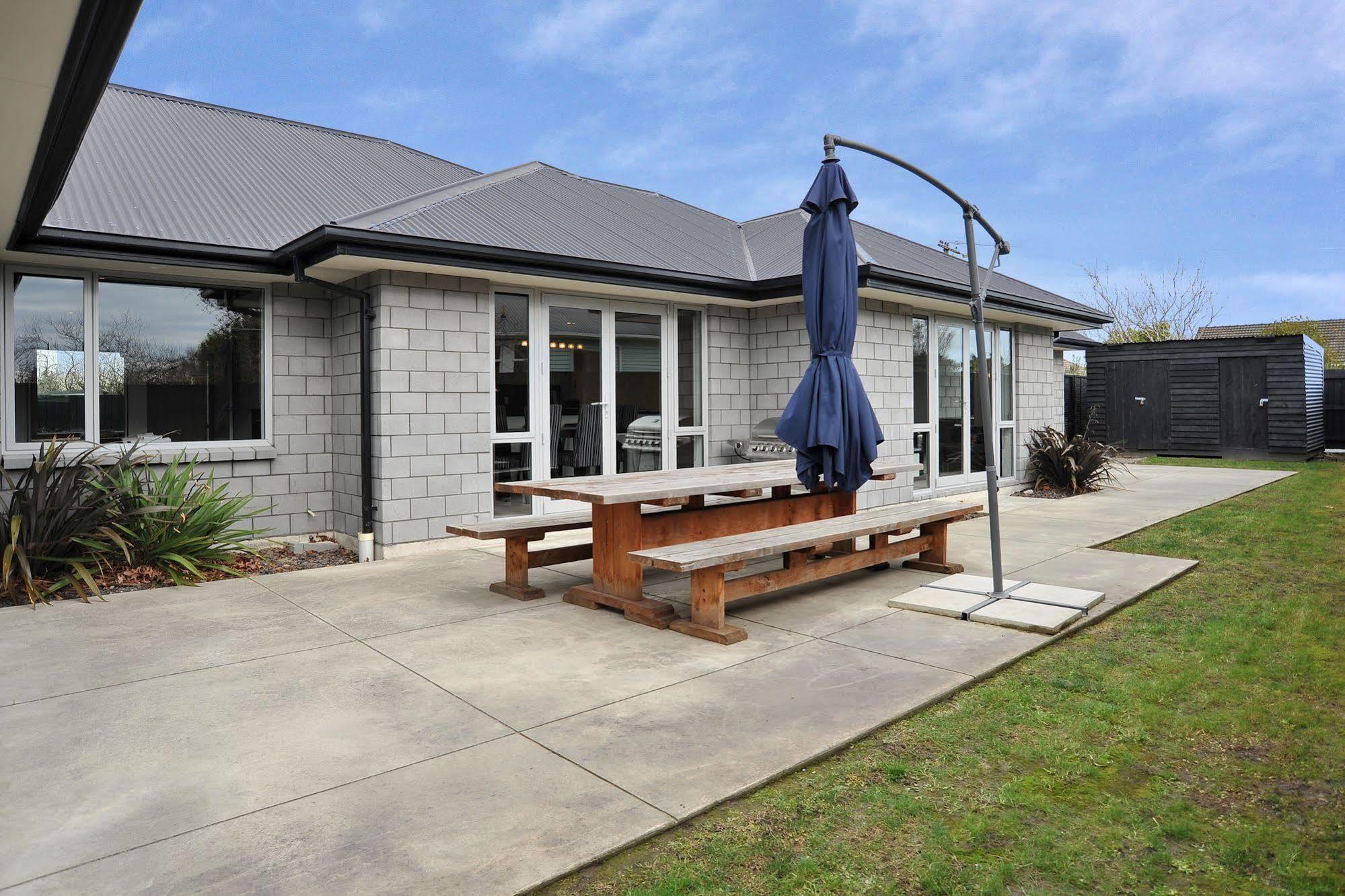 Ilam Villa - Christchurch Holiday Homes Luaran gambar
