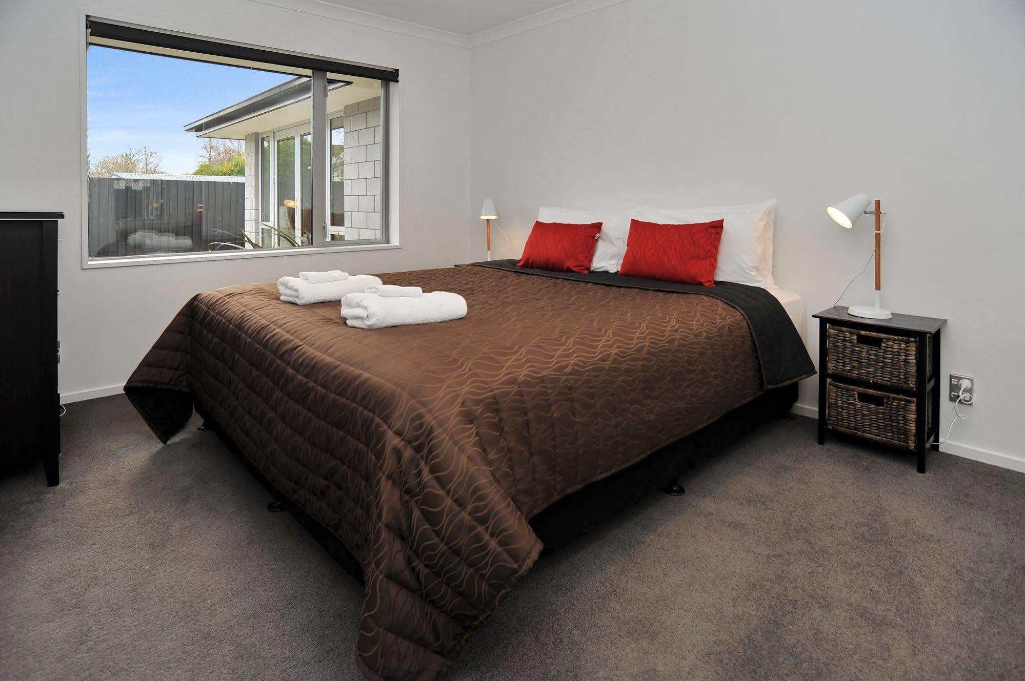 Ilam Villa - Christchurch Holiday Homes Luaran gambar